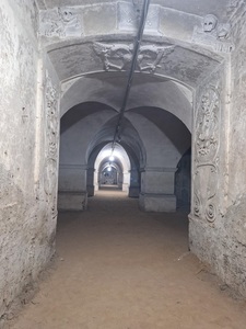 Cum arată Catacombele Sibiului vechi de cinci secole şi de ce sunt morminte funerare deschise - FOTO