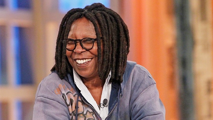 Whoopi Goldberg a refuzat să-i pronunţe numele lui Trump în emisiunea „The View”, după ce acesta a fost reales preşedinte. Sunny Hostin este „profund tulburată” de victoria republicanului