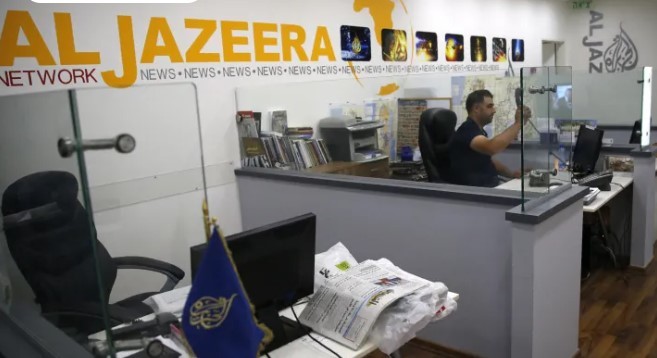 Israelul prelungeşte cu 45 de zile închiderea birourilor Al Jazeera din Cisiordania ocupată