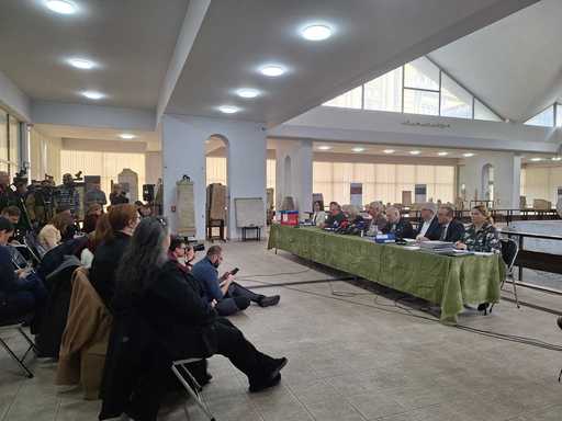 Furtul pieselor dacice de la Muzeul Drents din Olanda - Directorul Muzeului Naţional de Istorie, explicaţii despre motivul pentru care a fost ales Muzeul Drents: E  extrem de modern şi dinamic, cu cele mai moderne dotări pentru securitatea pieselor- VIDEO