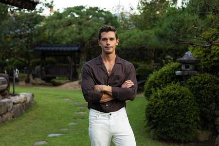 Documentarul "Antoni Porowski: Gustul unic de acasă", în premieră la National Geographic