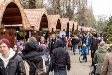 Târg de meşteşug, creaţie şi produse culinare autohtone, în Parcul Regele Mihai I, între 12 şi 21 aprilie