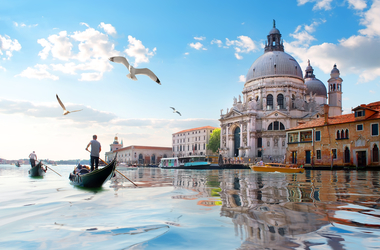 Taxa turistică de 5 euro din Veneţia revine şi se va dubla pentru turiştii last-minute