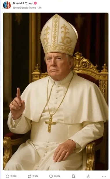 Trump a publicat un portret al său îmbrăcat ca Papa