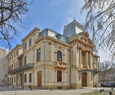 Biblioteca Franceză „Omnia” - Casa Pleşia din Craiova, monument istoric în stil eclectic, a fost consolidată şi reabilitată - FOTO