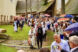 Săptămâna Haferland 2025 - Picnic la Cetatea de refugiu Saschiz, tur ghidat al satului Meşendorf, bal la Rupea şi concert de jazz la Cloaşterf, în program