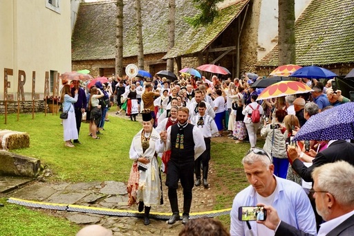 Săptămâna Haferland 2025 - Picnic la Cetatea de refugiu Saschiz, tur ghidat al satului Meşendorf, bal la Rupea şi concert de jazz la Cloaşterf, în program