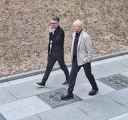 FITS - Dramaturgul Eugène Ionesco, actorii americani Bill Murray şi Kathleen Turner, între cele şapte personalităţi care au primit stele pe Aleea Celebrităţilor din Sibiu