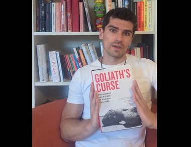 „Auto-distrugerea este cea mai probabilă” ipoteză. O analiză academică a 5.000 de ani de civilizaţie susţine că se apropie un colaps global. Triada conducătoare a prezentului: Narcisistul, Psihopatul şi Machiavelicul