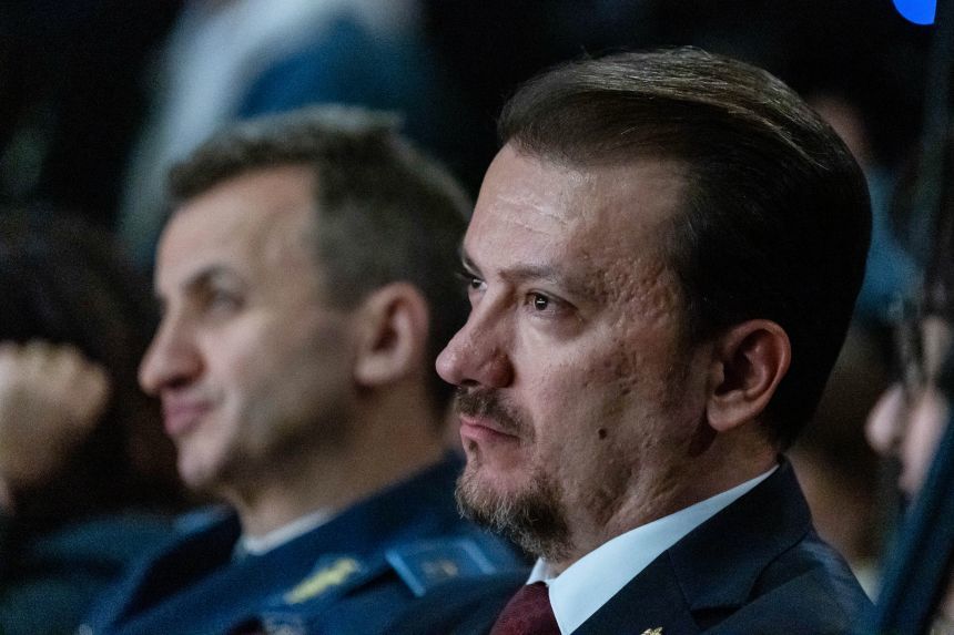 INTERVIU - Valentin Jucan (CNA): România e atacată în haită, trebuie să ne organizăm /E o schimbare a mecanismelor de propagandă, se doreşte reorientarea românilor către ieşirea din UE /Luăm în calcul scenariul extrem, al anticipatelor în primăvară