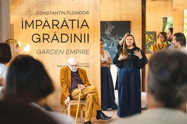 Casa Regelui Charles al III-lea din Viscri găzduieşte expoziţia „Împărăţia Grădinii” de Constantin Flondor