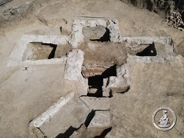 Un nou complex funerar de tip hipogeu, descoperit în Dobrogea