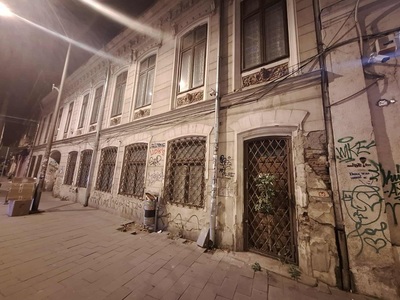 Clădirea Muzeului „Gheorghe Tattarescu”, monument istoric încadrat în clasa II risc seismic, urmează să fie consolidată şi renovată/ FOTO