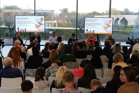 Ziua Internaţională a Traducerilor - Mai mult de 1.000 de titluri traduse şi publicate în limbi străine cu sprijinul ICR