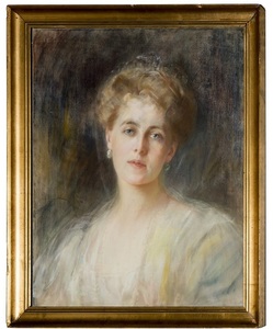 Expoziţie dedicată Reginei Maria la Biblioteca Academiei Române