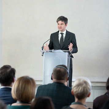 Preşedintele ICR răspunde acuzaţiilor lui Mihail Neamţu: „E firesc ca într-o perioadă de final de mandat să existe şi interpretări, dar toate datele invocate în această scrisoare sunt publice”