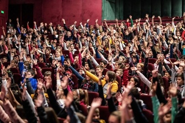 Peste 30 de evenimente cinematografice dedicate elevilor, în programul Astra Film Junior de la Chişinău