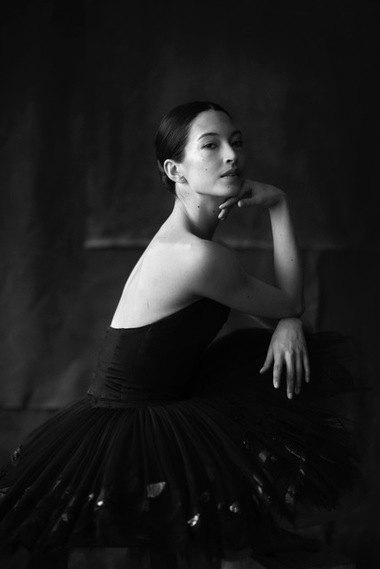 Hannah O’Neill, prim-balerină Étoile la Opera Ganier din Paris, va dansa pe scena Sălii Palatului la gala „Balanchine’s Legacy”/ VIDEO