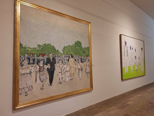 „Înconjurat de copii”, de Ion Bitzan, şi „3K4A”, de Dumitru Gorzo Foto: News.ro