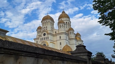 Catedrala Naţională va fi deschisă zilnic, între orele 09.00-17.00, în perioada 24 decembrie 2025 - 8 ianuarie 2026