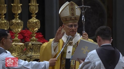 Papa Leon a făcut apel la bunătate faţă de străini şi săraci în mesajul său de Crăciun