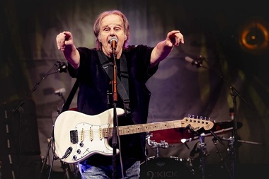 Walter Trout, unul dintre numele importante ale blues-rockului american, va concerta în premieră la Braşov Jazz & Blues Festival 2026