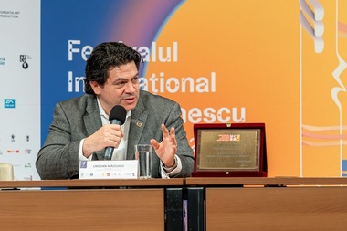 Mandatul lui Cristian Măcelaru în funcţia de director artistic al Festivalului şi Concursului "Enescu" a fost prelungit 