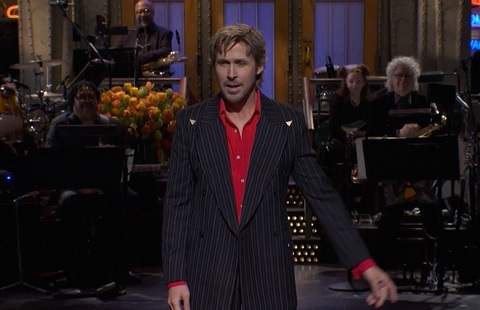 Apariţie surpriză a lui Harry Styles în emisiunea „Saturday Night Live”, alături de Ryan Gosling - VIDEO