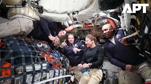 Echipajul navei Artemis II a vorbit în timp ce se îndrepta spre Lună: "Credeţi-ne, arătaţi minunat de aici" - VIDEO