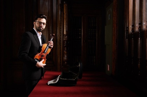 Violonistul Răzvan Stoica a încheiat cea de-a V-a ediţie a proiectului „Stradivarius Diaries - Jurnalul celor 100 de zile ale viorii Stradivarius”