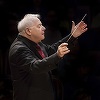 Leonard Slatkin, dirijor laureat a şase premii Grammy, la pupitrul Orchestrei Filarmonicii „George Enescu”