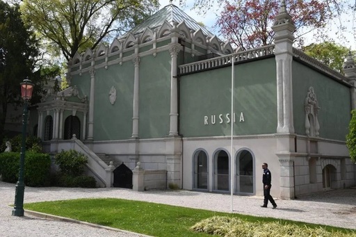 Ministrul italian al Culturii nu va participa la deschiderea Bienalei de la Veneţia, în semn de protest faţă de participarea Rusiei