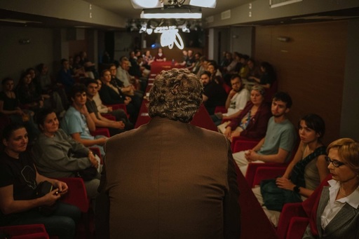 Spectacolul itinerant "Mickey Mouse trebuie să plece", de Noaptea Muzeelor la Teatrul Excelsior/ Accesul publicului este gratuit