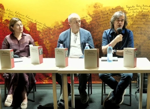 Bookfest - Mircea Cărtărescu a lansat „Texistenţa”: „A ieşit una dintre cele mai bune cărţi pe care eu le-am scris vreodată. Este un autoportret al meu cu o carte în mână”