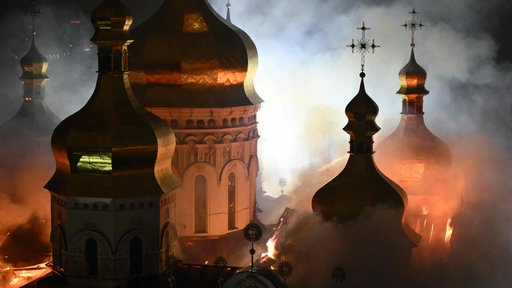 Patriarhia Română deplânge atacul asupra Lavrei Pecerska din Kiev: "Orice atingere adusă unui lăcaş de cult şi unui monument de o asemenea valoare reprezintă o pierdere pentru întreaga creştinătate"/ Mesaje de la Macron şi Maia Sandu