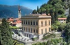 Amenzi de până la 200 de euro turiştilor care circulă cu pieptul gol sau în costum de baie în satul Varenna din Italia