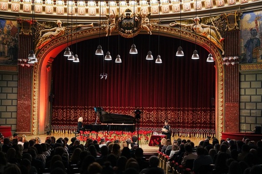 Festivalul Aici a stat revine, între 8 şi 18 octombrie, cu o ediţie dedicată Cellei Delavrancea