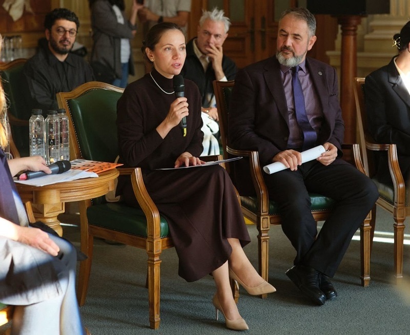 Mirabela Grădinaru, la Creative Romania: „Creativitatea nu se dezvoltă în izolare Ea are nevoie de conexiuni, de oameni care vin cu idei, de instituţii şi de comunităţi”