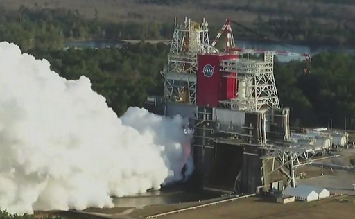 NASA a descoperit cauza opririi premature a testării „megarachetei” SLS

