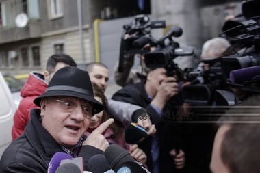 Fostul preşedinte al LPF Dumitru Dragomir, audiat la DIICOT în dosarul banilor de la FIFA delapidaţi de FRF