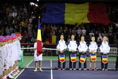Un bilet la întâlnirea România - Germania din Fed Cup costă 90 de lei pe zi