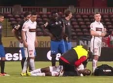 O nouă înregistrare video ce surprinde momentul intervenţiei în cazul jucătorului Patrick Ekeng, postată pe Internet. IMAGINILE sunt de la nivelul terenului. VIDEO