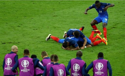România este condusă de Franţa, scor 2-1; Payet a marcat în minutul 89