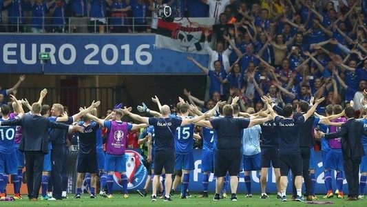 Căpitanul Islandei: Savurăm acest moment cu fanii noştri, au cheltuit mult să vină să ne susţină - VIDEO