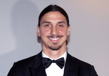 Zlatan Ibrahimovici a anunţat că va juca la Manchester United