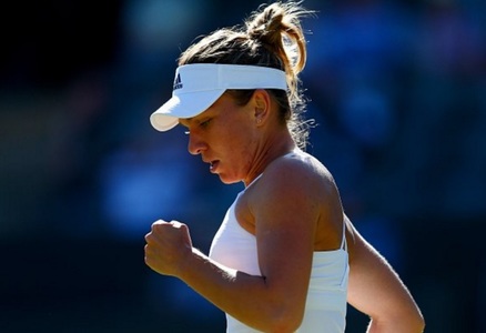 Simona Halep s-a calificat a doua oară în carieră în optimi, la Wimbledon