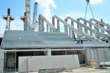 Olguţa Vasilescu: Noul stadion din Craiova va fi finalizat la sfârşitul anului, suprafaţa de joc va fi gata în februarie-martie 2017