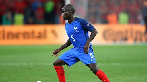 Chelsea l-a transferat pe francezul N’Golo Kante de la Leicester City