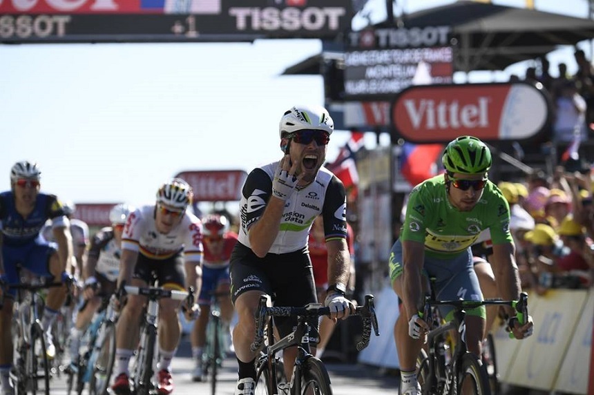 Mark Cavendish a câştigat etapa a 14-a a Turului Franţei şi ajunge la patru victorii în "Marea Buclă" în 2016