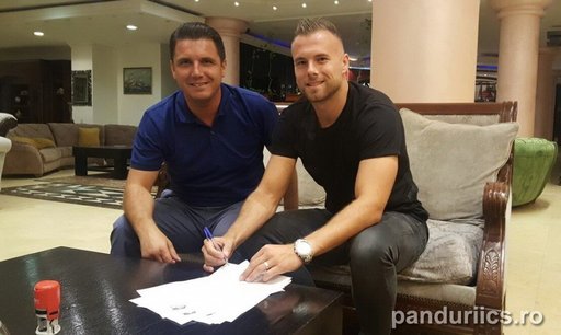 Pandurii Târgu Jiu l-a transferat pe fundaşul olandez Jordy Bujis